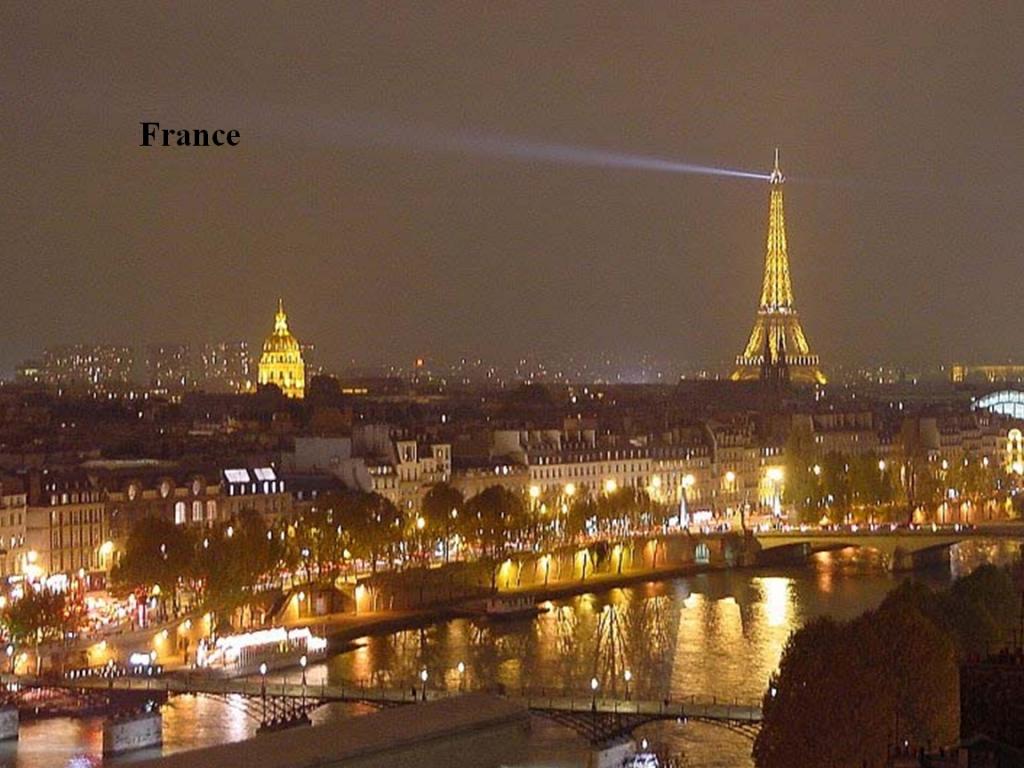 Image: image-paris-by-nignt-4de337.jpg