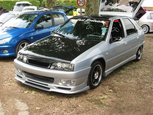http://img20.xooimage.com/files/5/e/8/1813701800_1-3fbef3.jpg